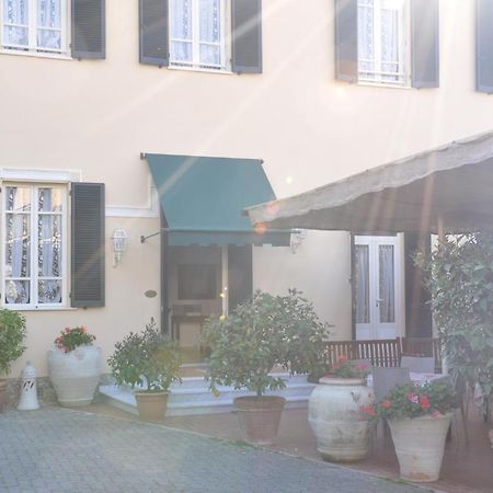 Hotel Verdesolemare Marina di Pietrasanta Εξωτερικό φωτογραφία
