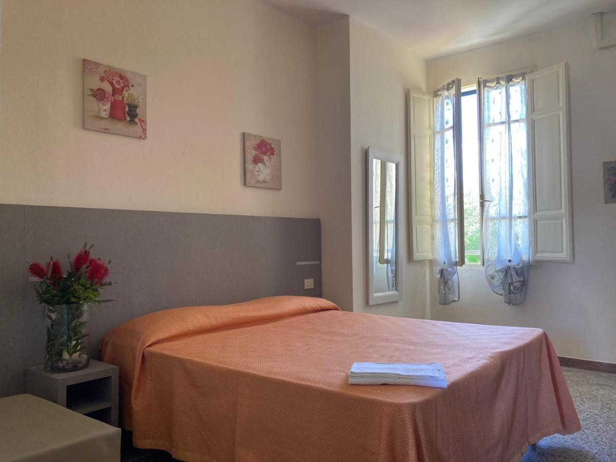 Hotel Verdesolemare Marina di Pietrasanta Εξωτερικό φωτογραφία