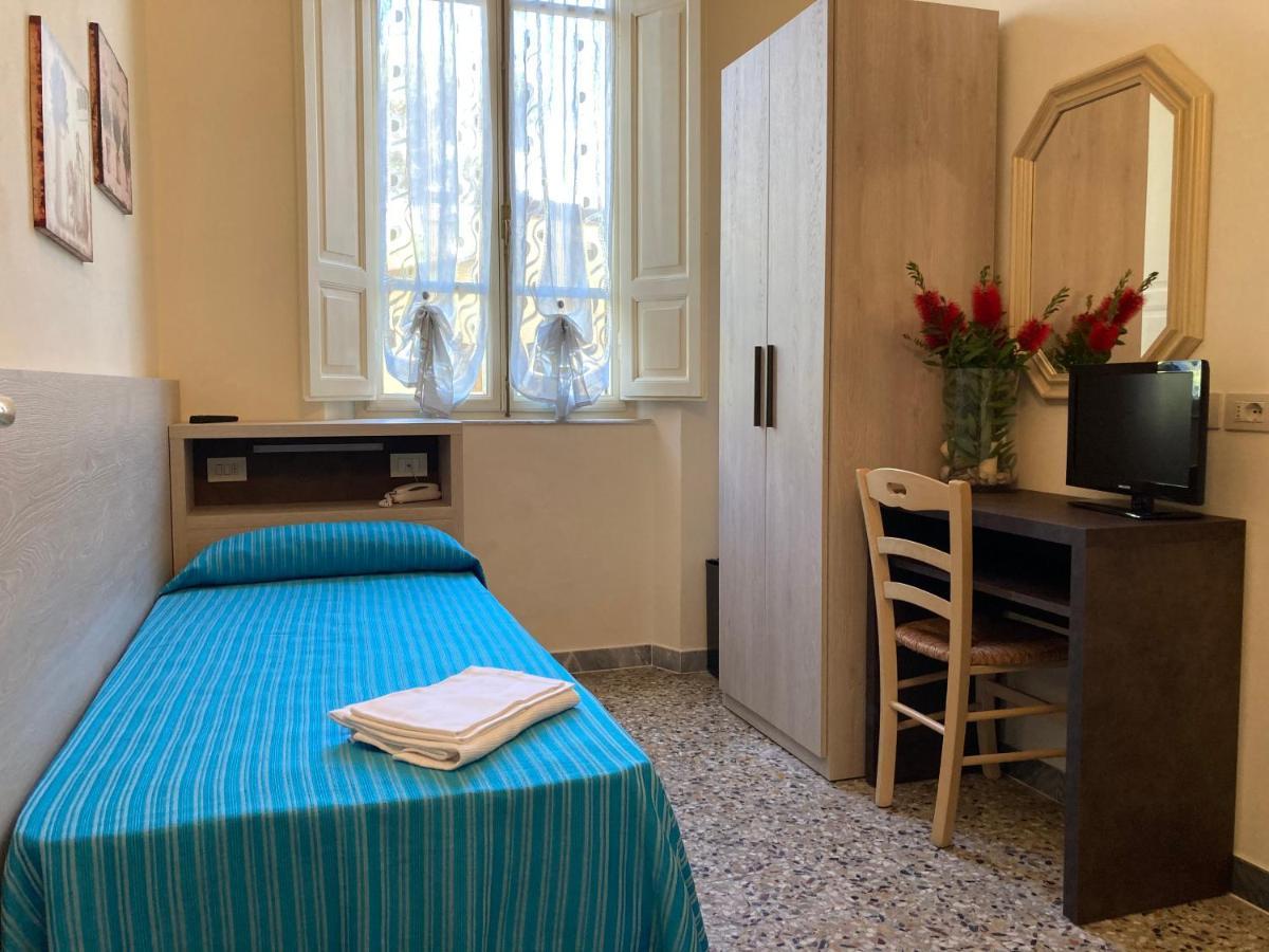 Hotel Verdesolemare Marina di Pietrasanta Εξωτερικό φωτογραφία