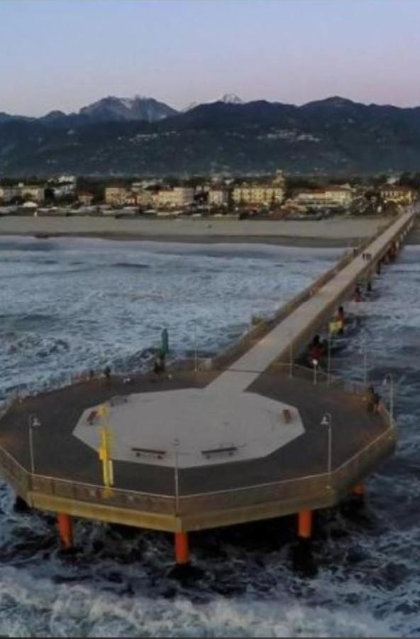 Hotel Verdesolemare Marina di Pietrasanta Εξωτερικό φωτογραφία