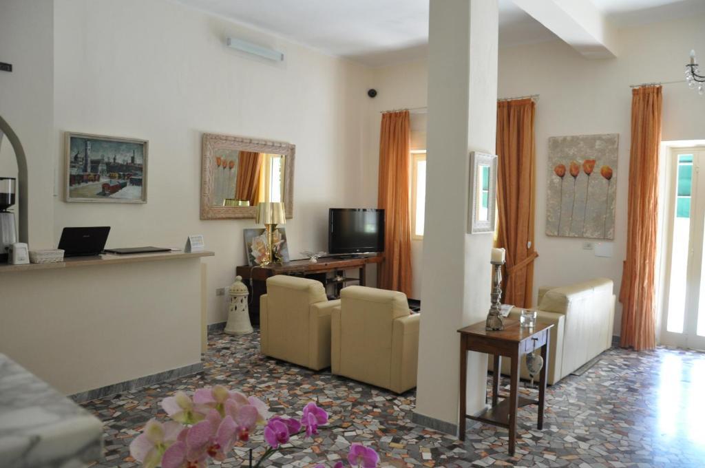 Hotel Verdesolemare Marina di Pietrasanta Εξωτερικό φωτογραφία